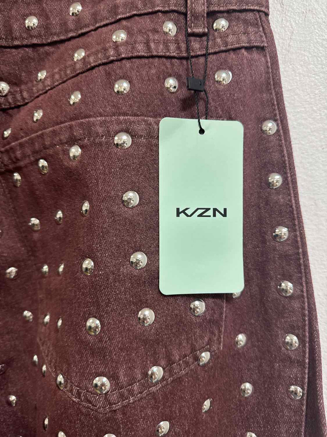 K/ZN Size 30 Burgundy NWT Silver Hardware Jeans