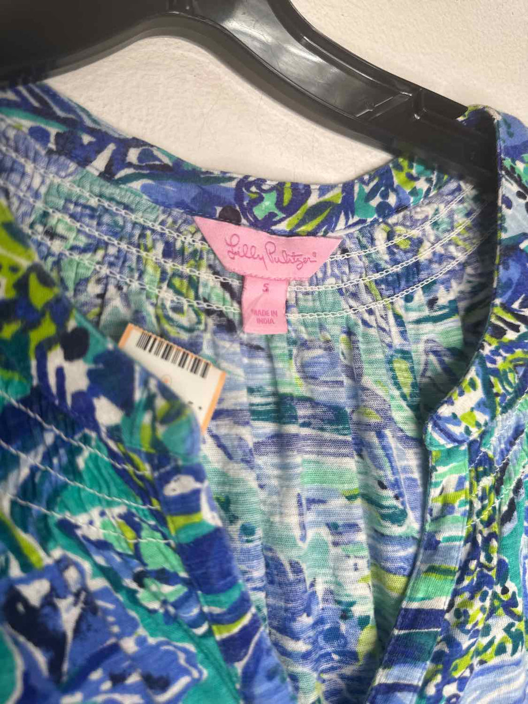 Lilly Pulitzer Size S Blue Paisley short sleeve top