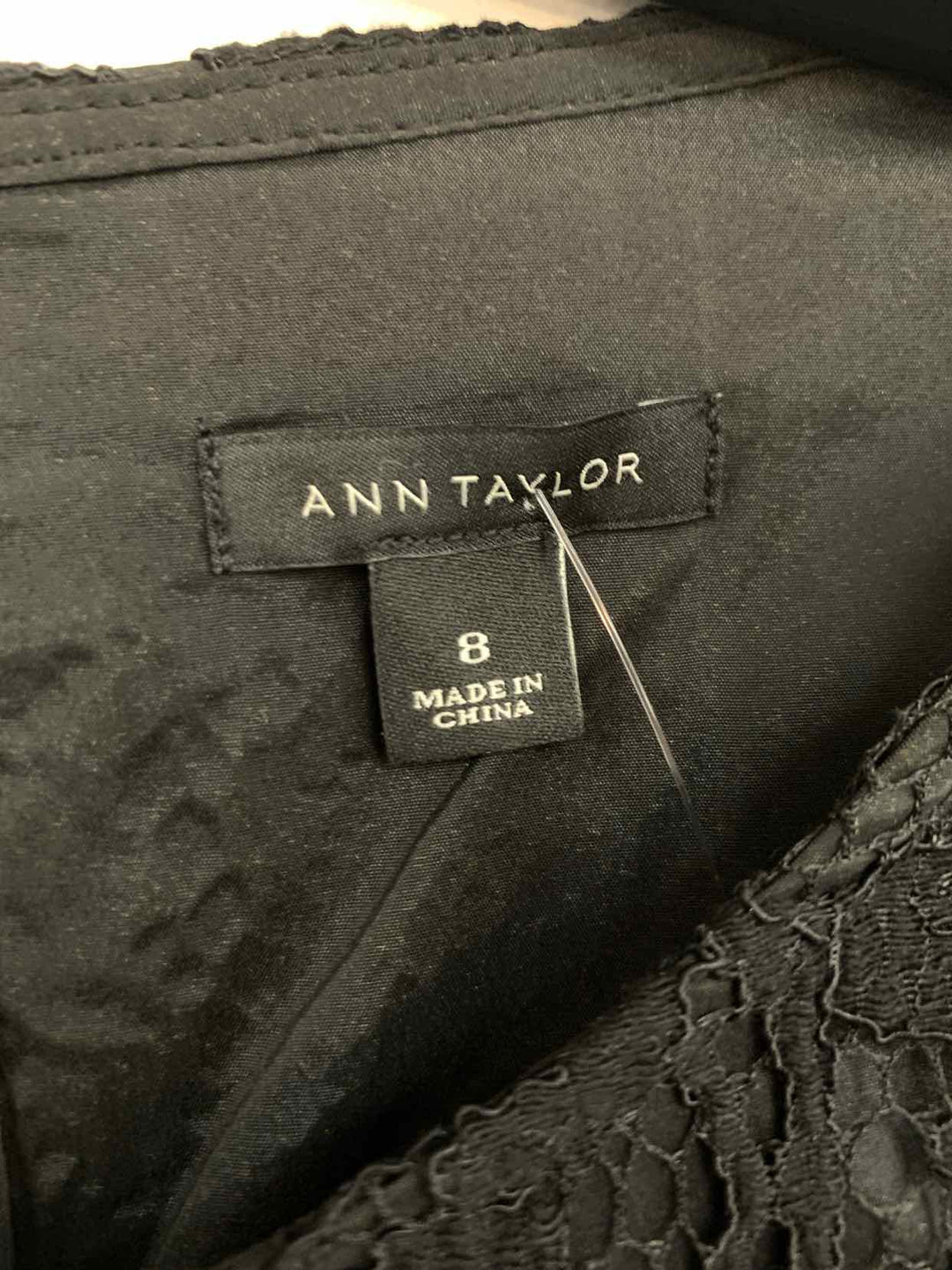 Women Size 8 Ann Taylor Black short sleeve