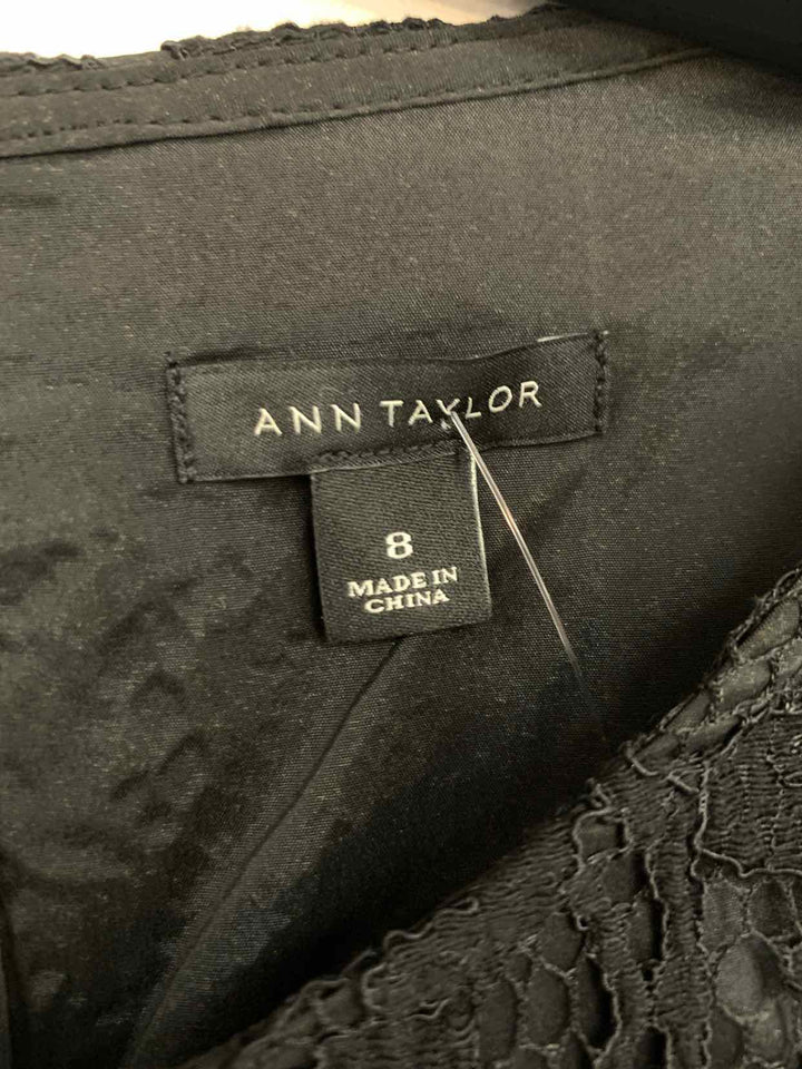 Women Size 8 Ann Taylor Black short sleeve