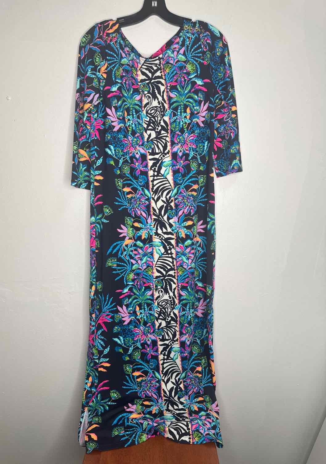 Lilly Pulitzer Size Check Size Multi-Color long sleeve dress