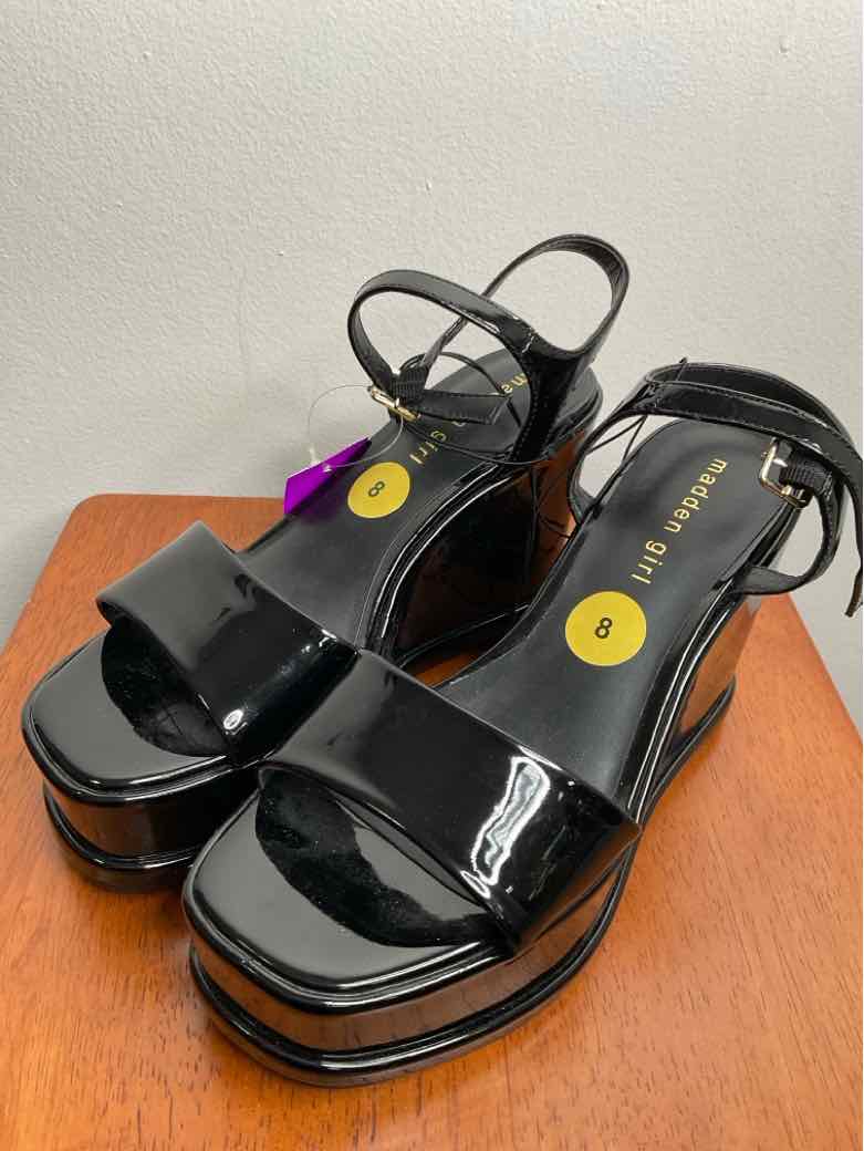 Madden Girl Shoe Size 8 Black wedge