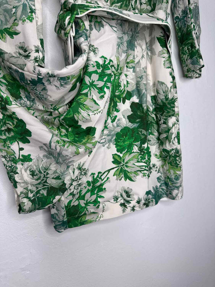 Cara Cara Size XXS Green NWT Floral short romper