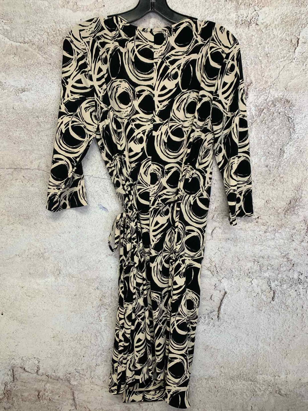 Banana Republic Size L Multi-Color short sleeve