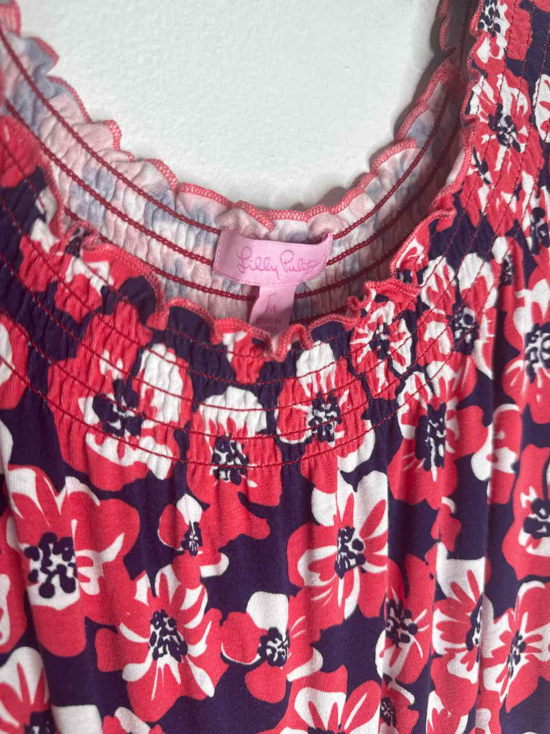 Lilly Pulitzer Size M Pink Floral short sleeve