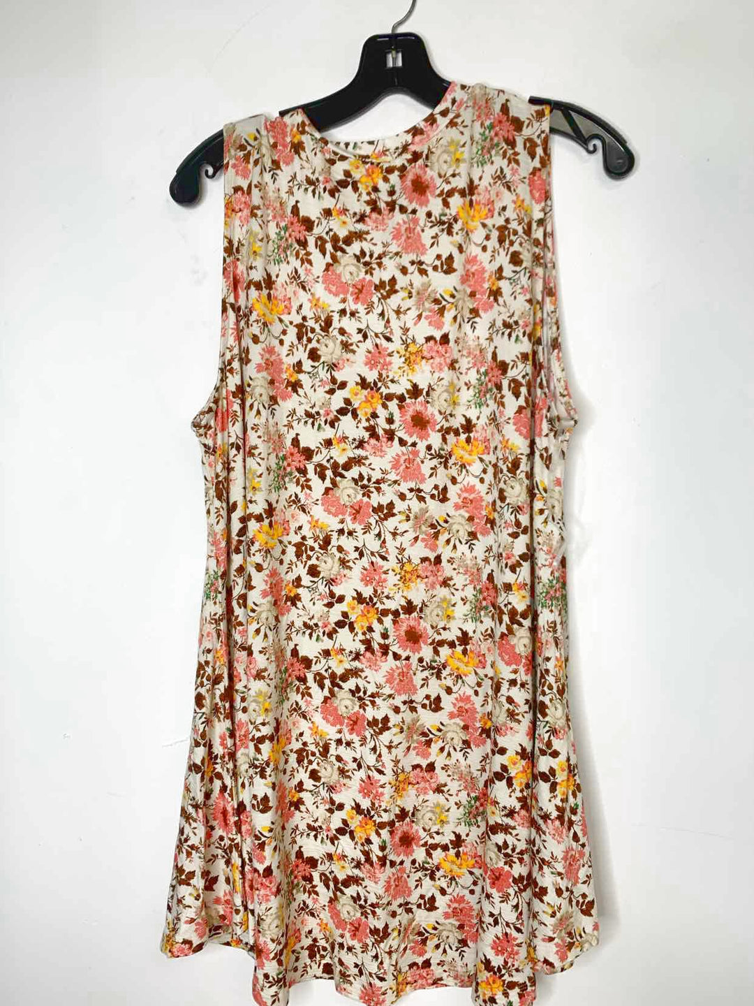 Lane Bryant Women Size 18/20 Ivory sleepwear top