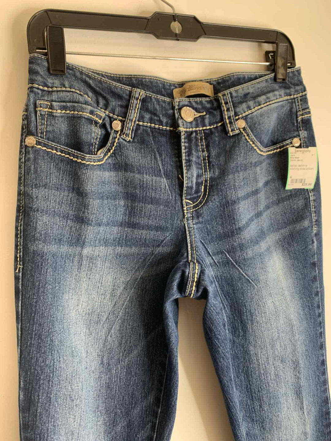 Women Size 4 Nine West denim Jeans