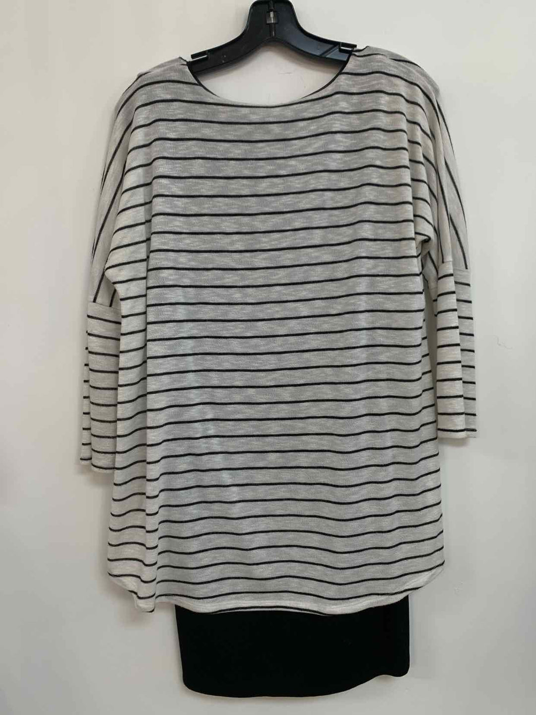Women Size M White Black Market striped long sleeve dress