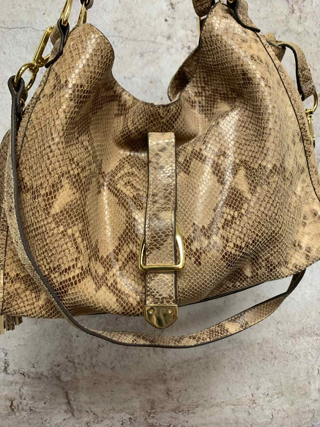 tan shoulder bag