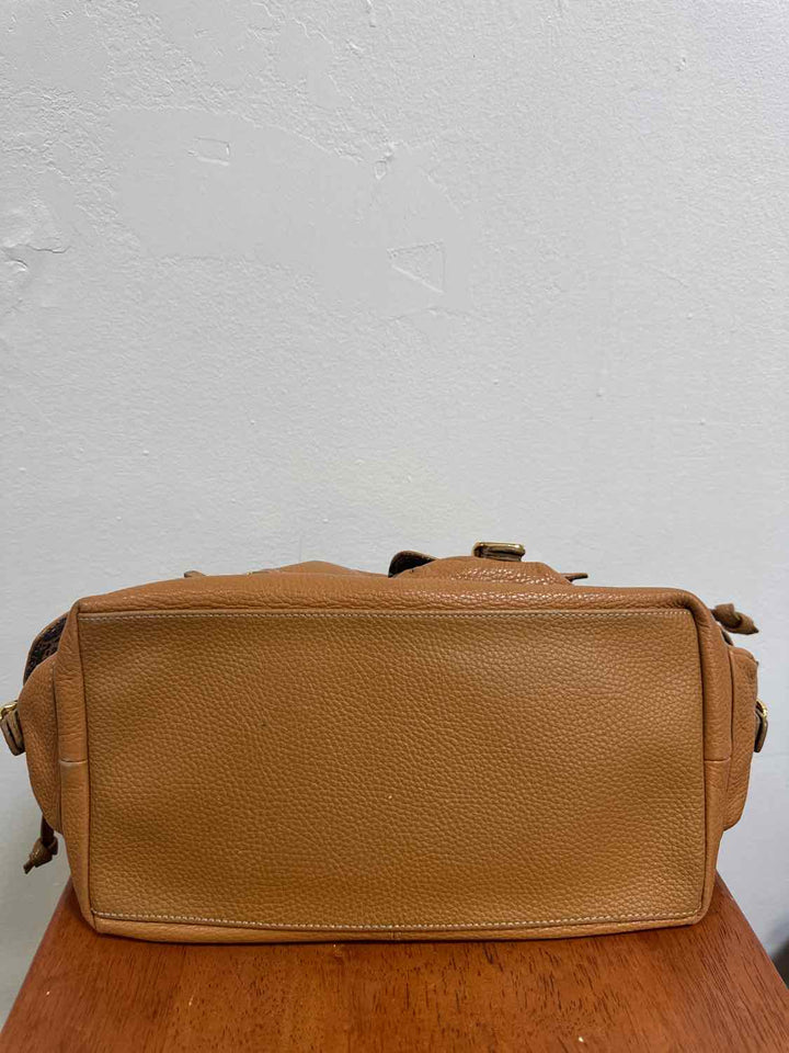 Maxx New York Camel shoulder bag