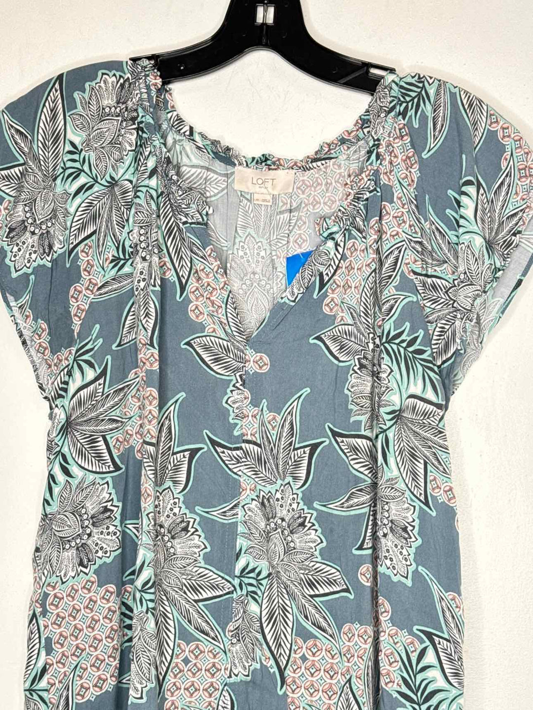 Loft Women Size 14 Teal short sleeve top