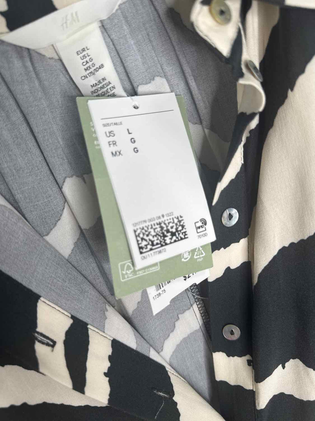 H&M Size L Black NWT White long sleeve dress