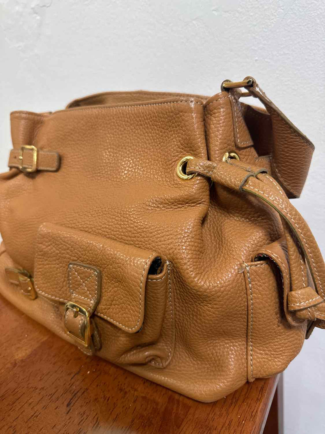 Maxx New York Camel shoulder bag