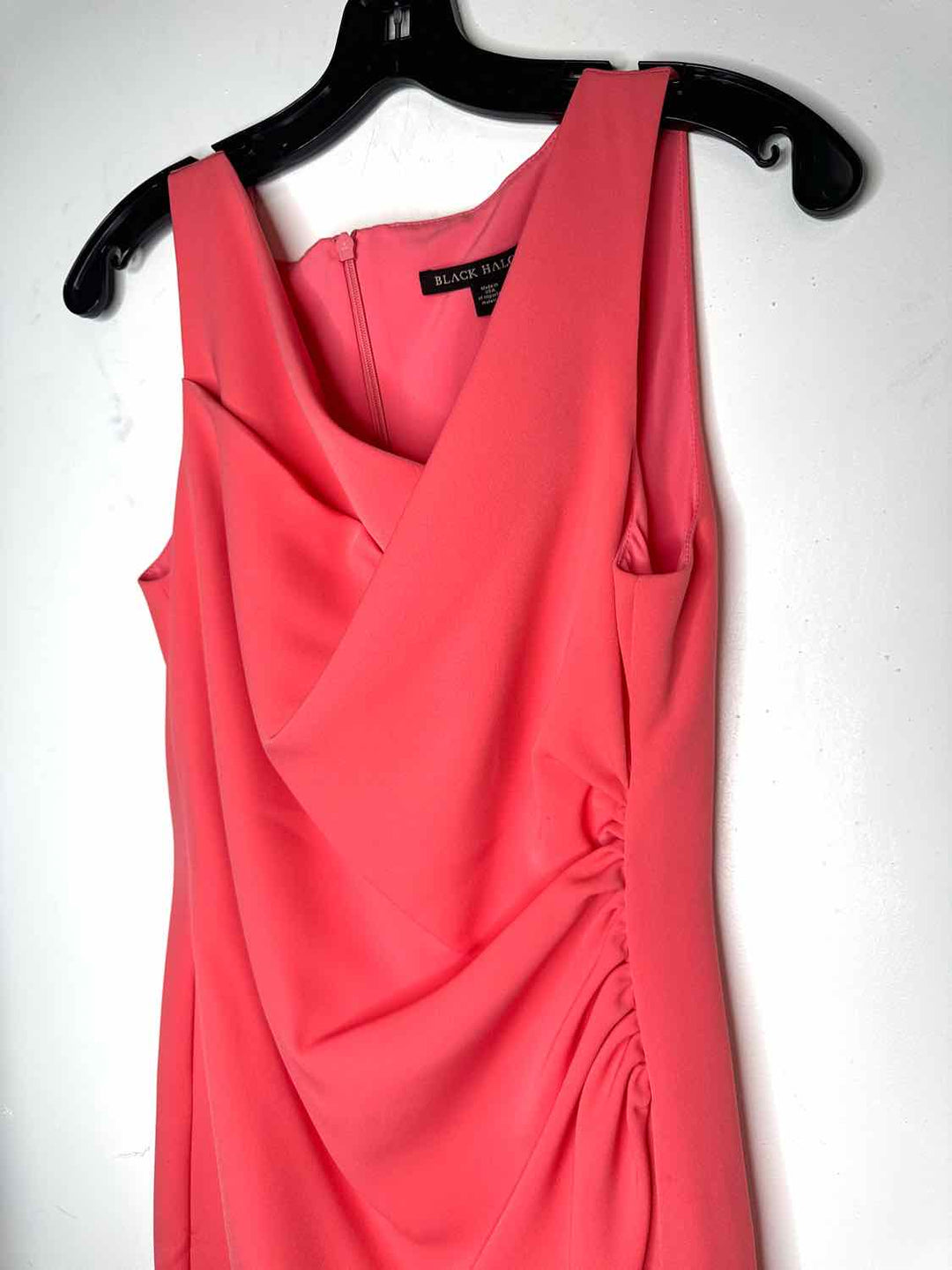 Women Size 6 black halo Salmon sleeveless dress