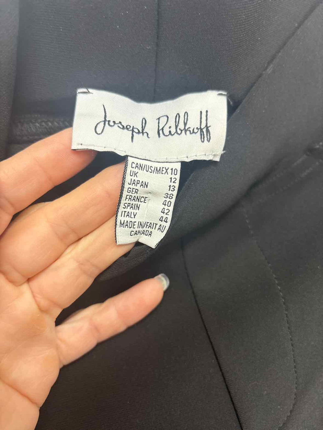 Joseph Ribkoff Size 10 Black crop pant