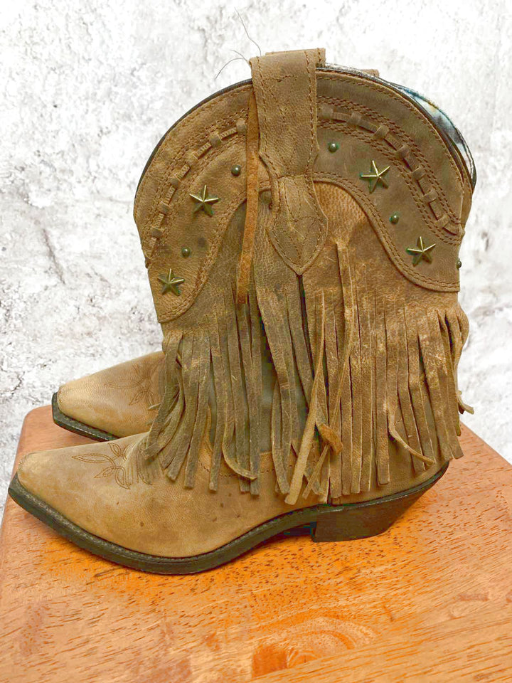 Dingo Brown W Shoe Size 7.5 cowgirl boot