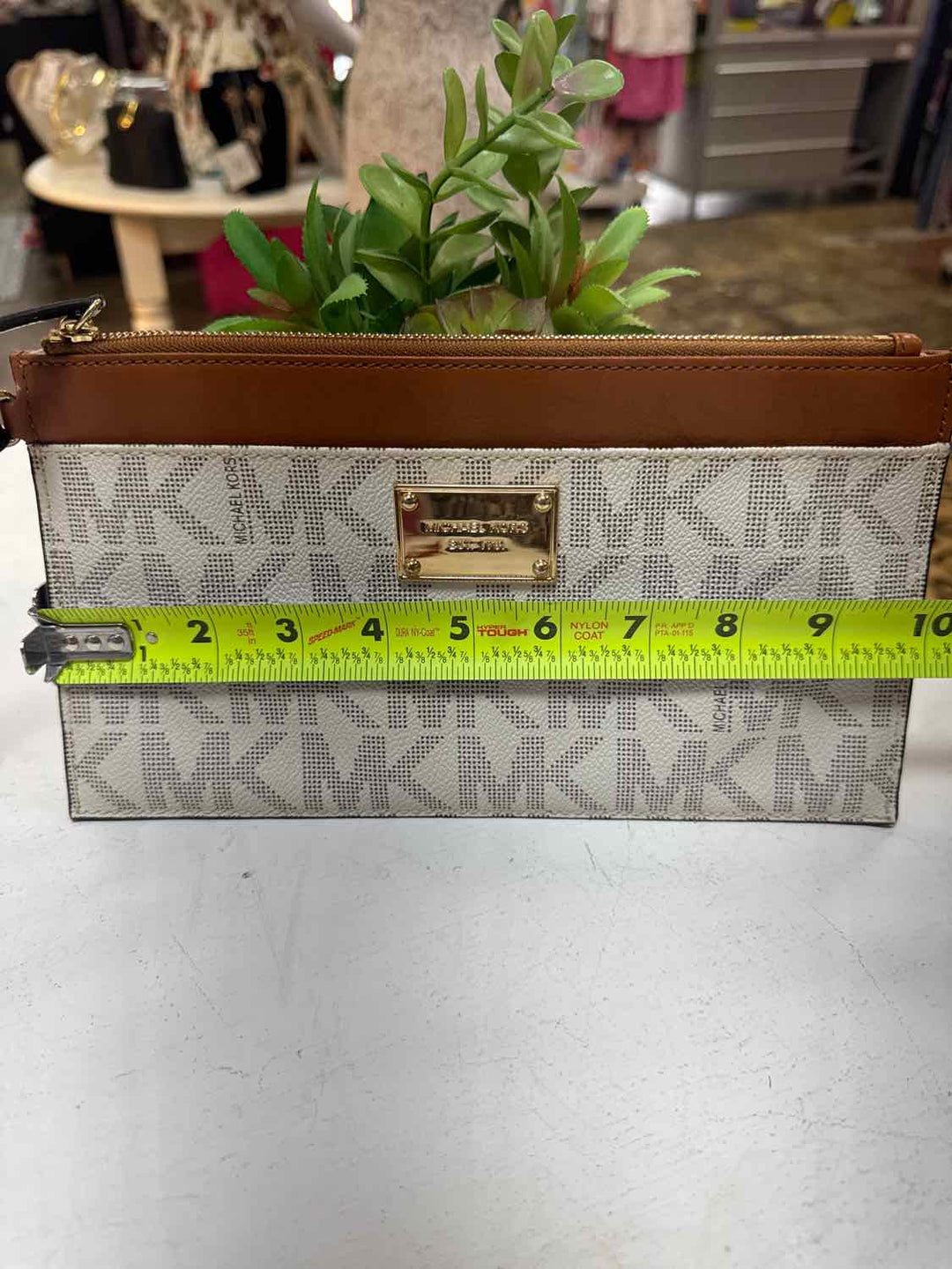 Michael Kors Beige wristlet