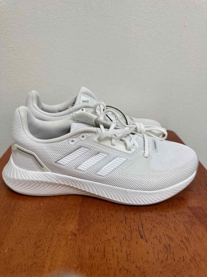 Adidas Shoe Size 7.5 White athletic sneaker