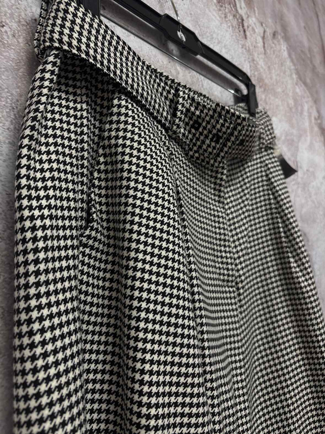 Women Size 6 Loft Black dress