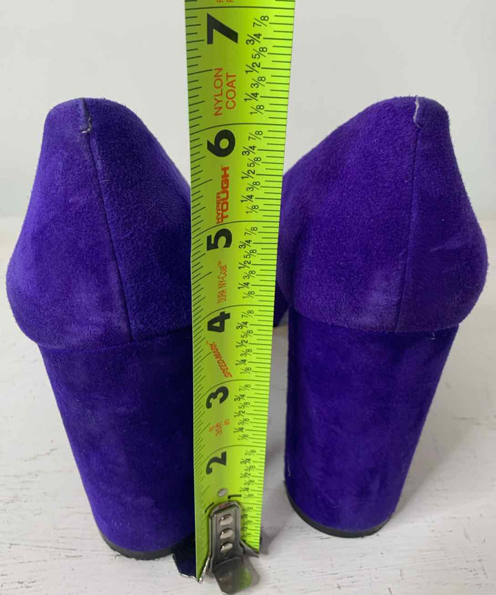 Vince Camuto purple W Shoe Size 7 medium heel