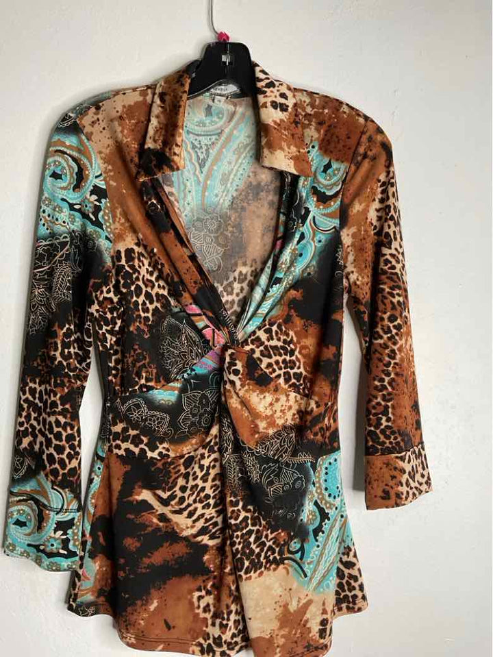 Laura Max Size M Multi-Color V-neck Gathered Waist long sleeve top