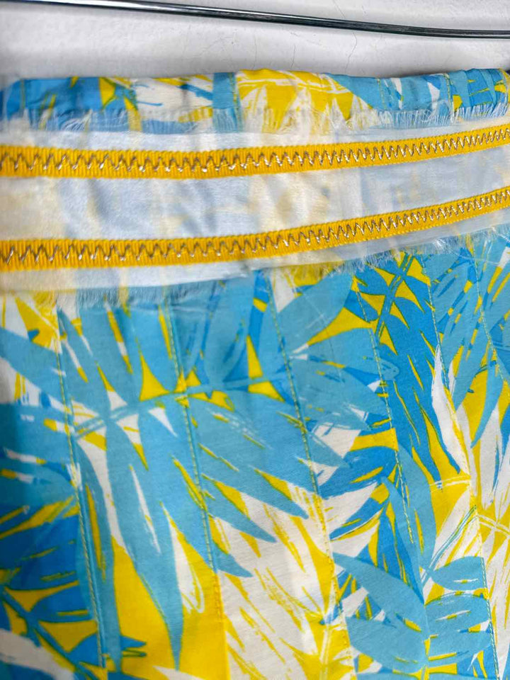 Lilly Pulitzer Size L Blue knee length skirt
