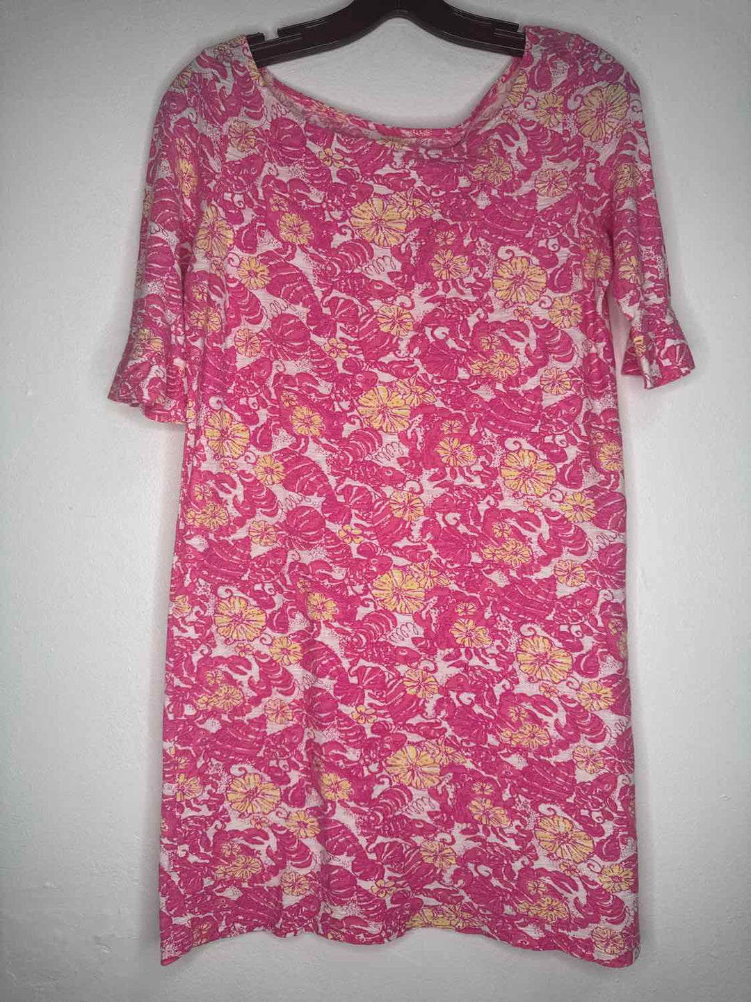 Lilly Pulitzer Size S Pink short sleeve top