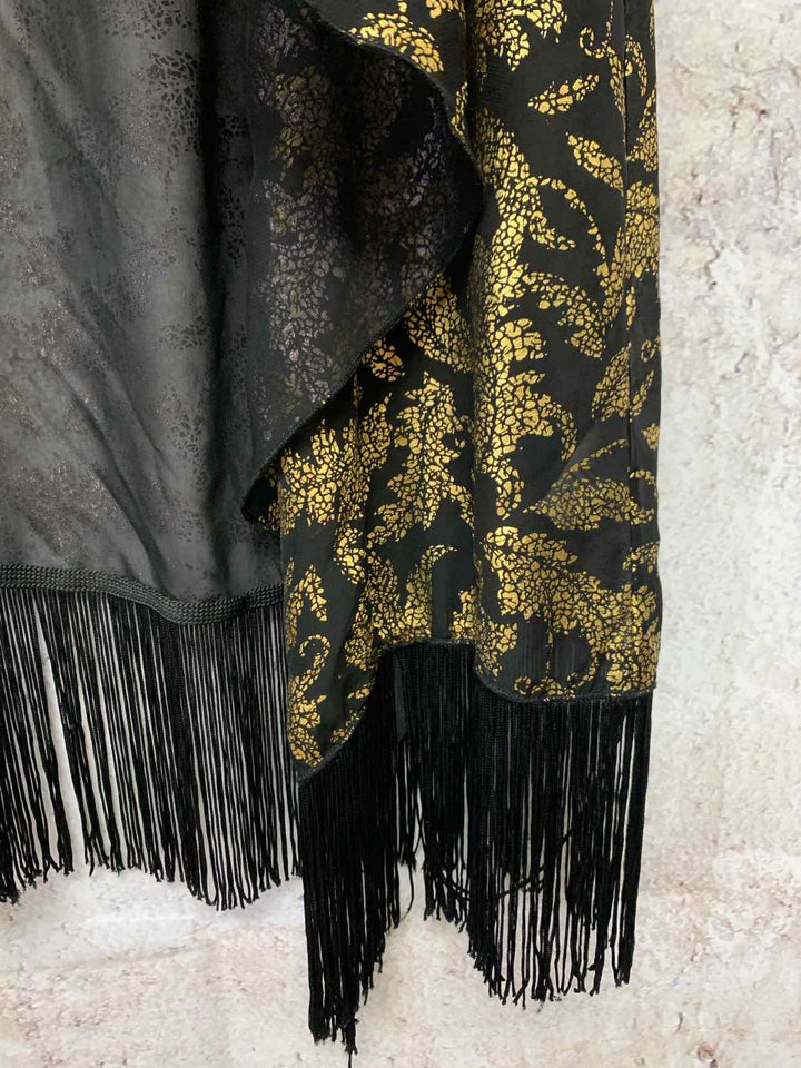 LulaRoe Size S Black and Gold shrug