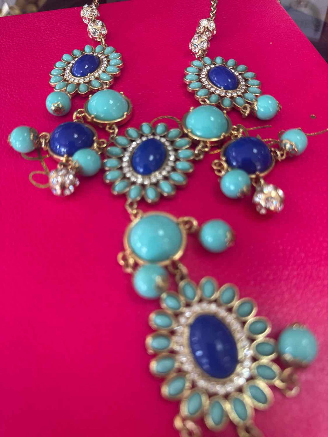 Lilly Pulitzer Size L/XL Teal Necklace