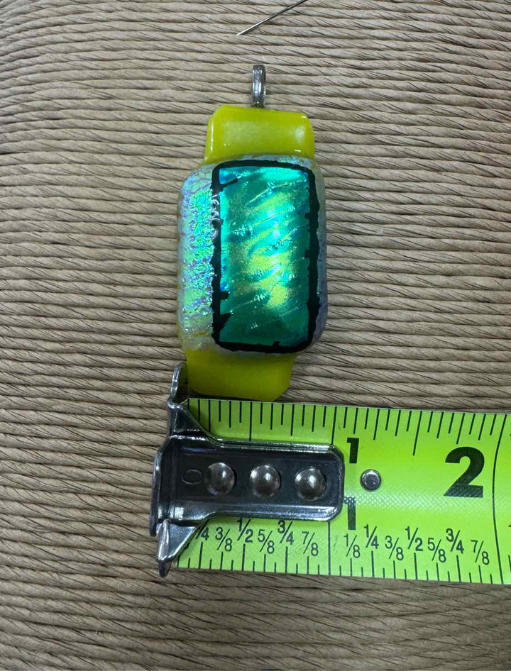 SwirlyQs Size M/L Neon lime green NWT Pendant only