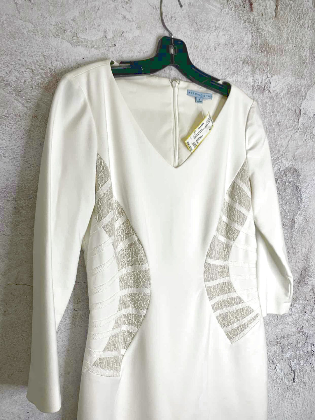 Antonio Melani Size 8 White Laced/Tied long sleeve dress