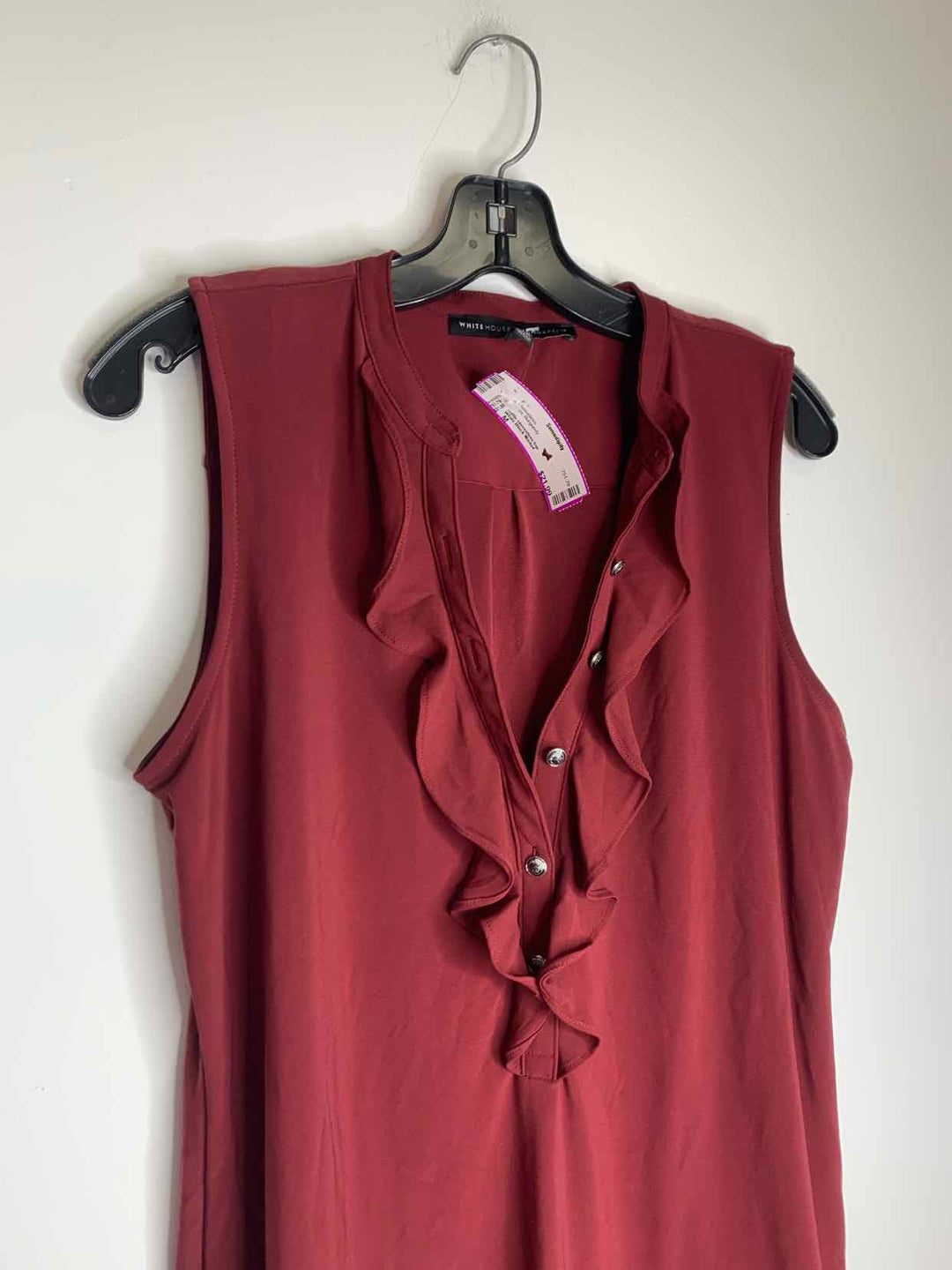 White Black Market Women Size M Burgundy sleeveless