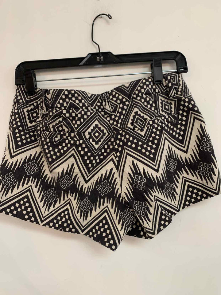 J Crew Size 2 Black Beige casual