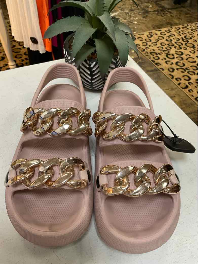 Kenneth Cole Shoe Size 8 Pink flat sandal