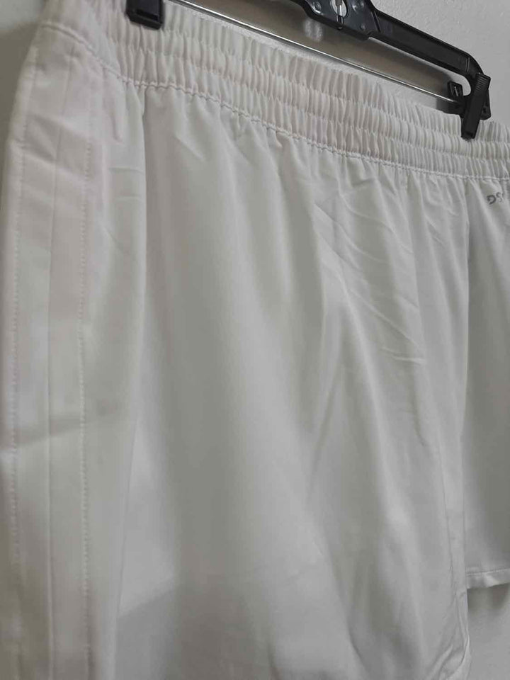DSOL Basic Size L White NWT skort