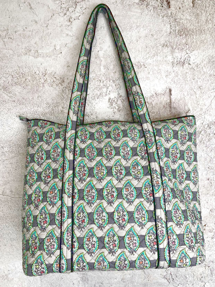 Vera Bradley Grey tote bag