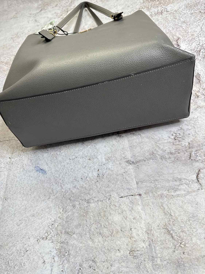 Coach Size OS Grey Purse