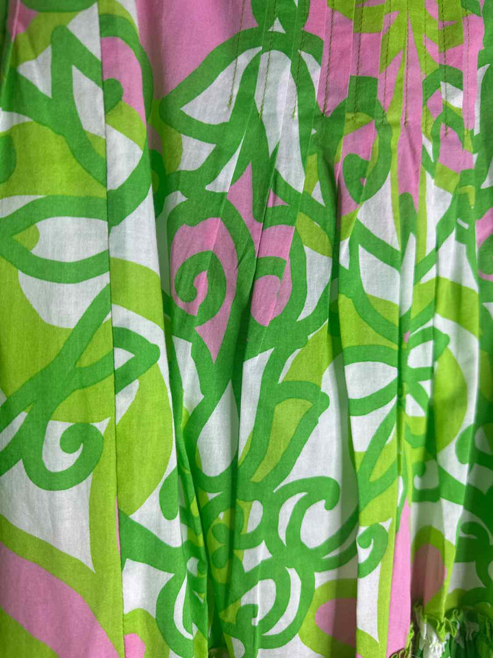 Lilly Pulitzer Size M Green Floral knee length skirt