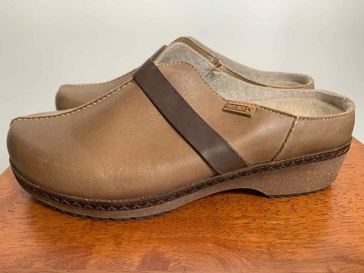 PIKOLINOS Brown W Shoe Size 39 mules/clogs