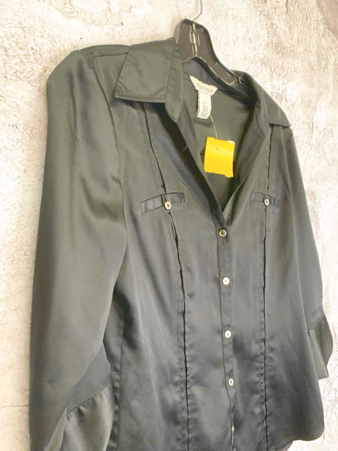 White Black Market Size 4 Black long sleeve top