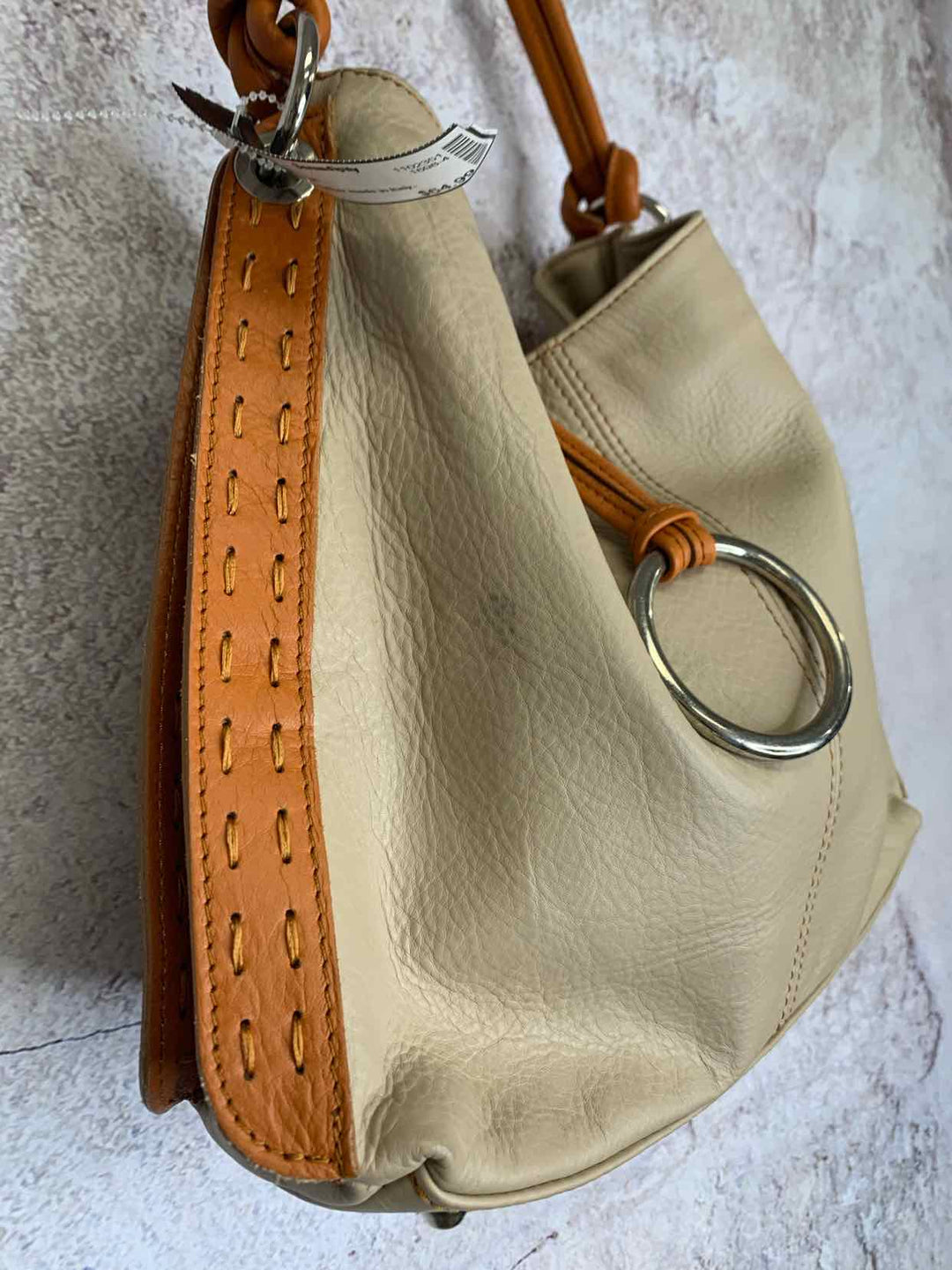 tan hobo bag