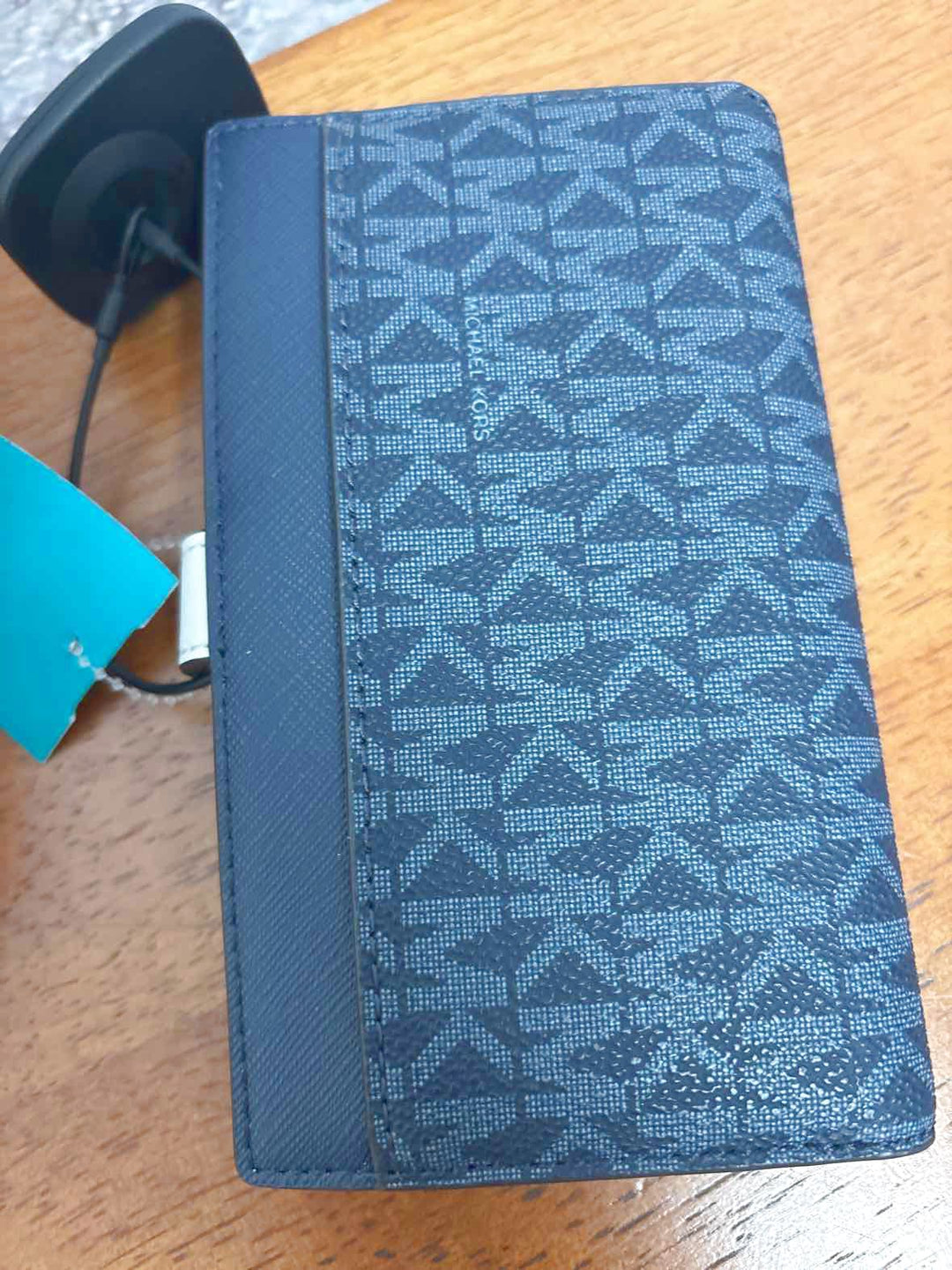 Michael Kors Navy wallet