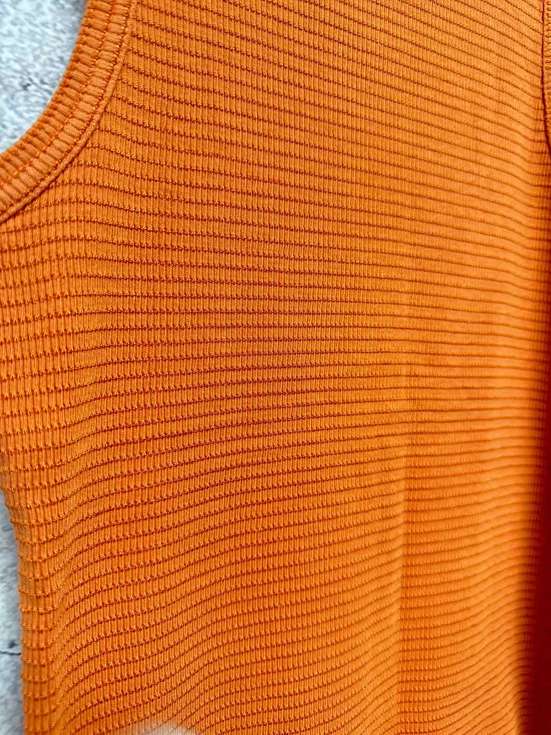 Athleta Size M Orange Scrolled sleeveless