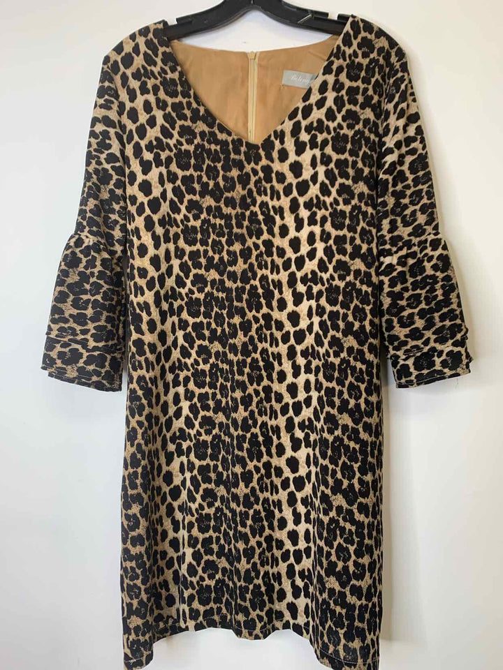 Women Size M Belongsei Animal Print long sleeve dress