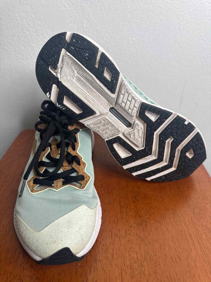 Diadora Shoe Size 8 Green athletic sneaker