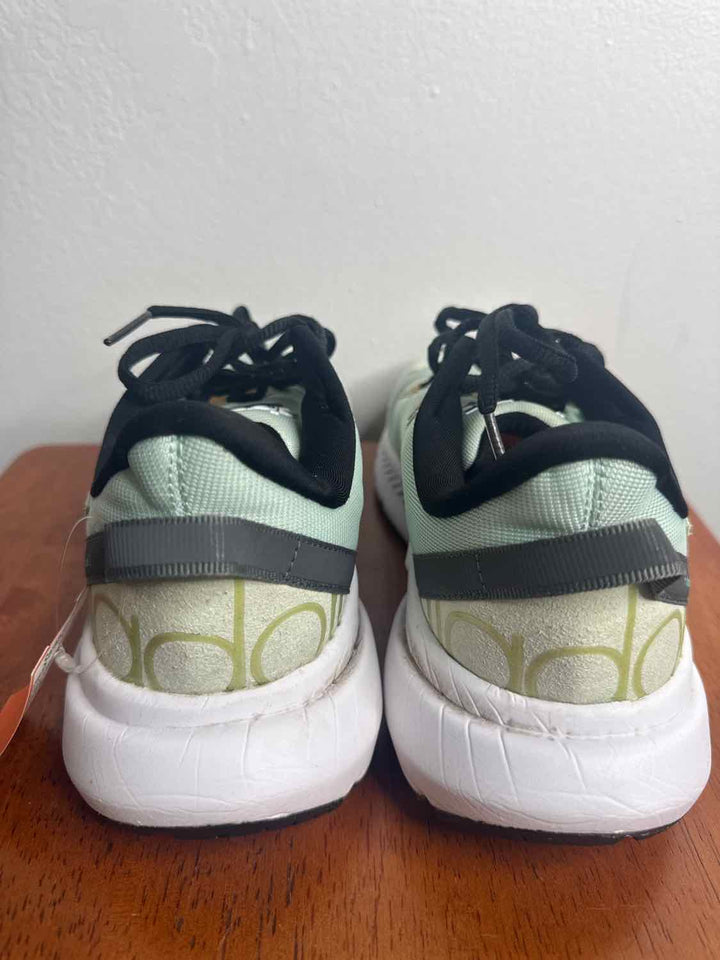 Diadora Shoe Size 8 Green athletic sneaker