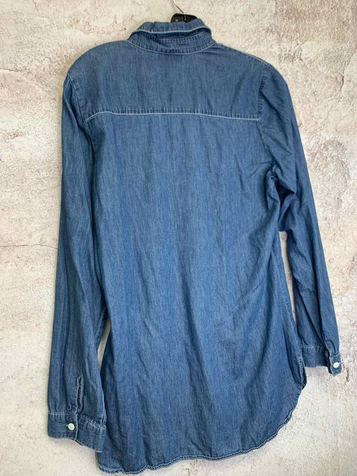 Tommy Bahama Size S Blue tee shirt