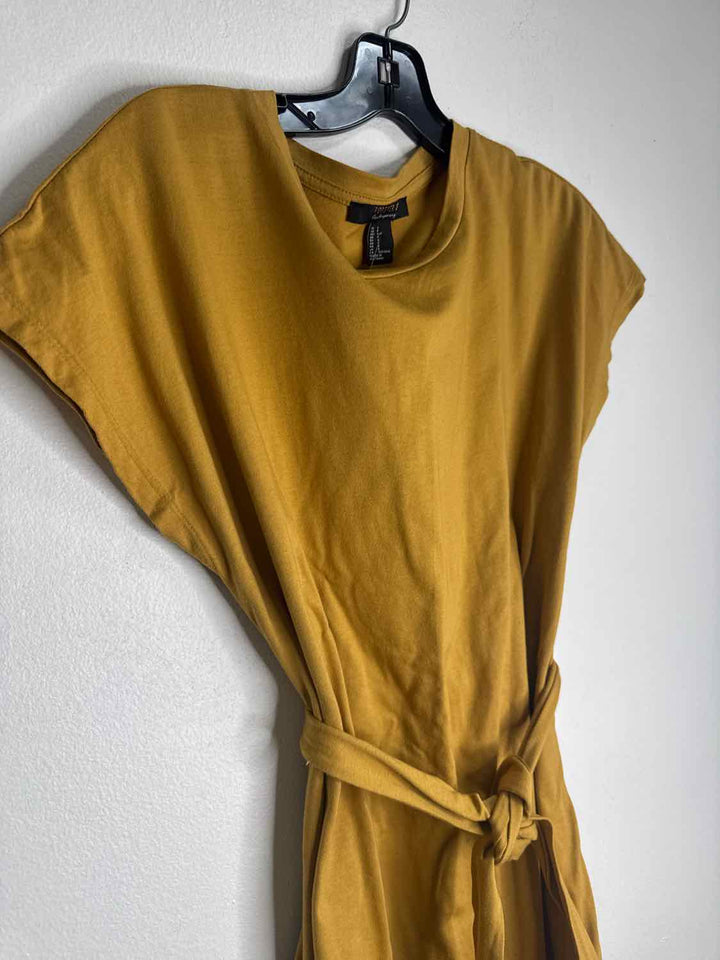Forever21 Size S Mustard Belted short sleeve