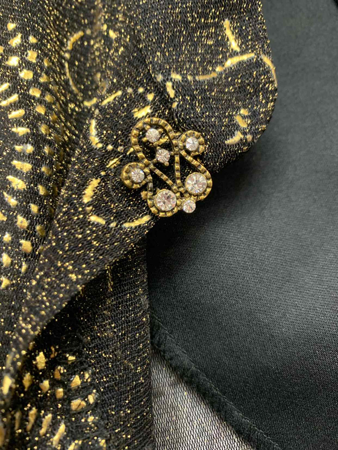 R& M Richards Size XL Black and Gold cover-Up