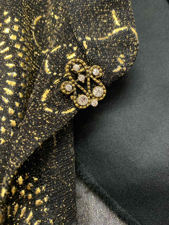 R& M Richards Size XL Black and Gold cover-Up